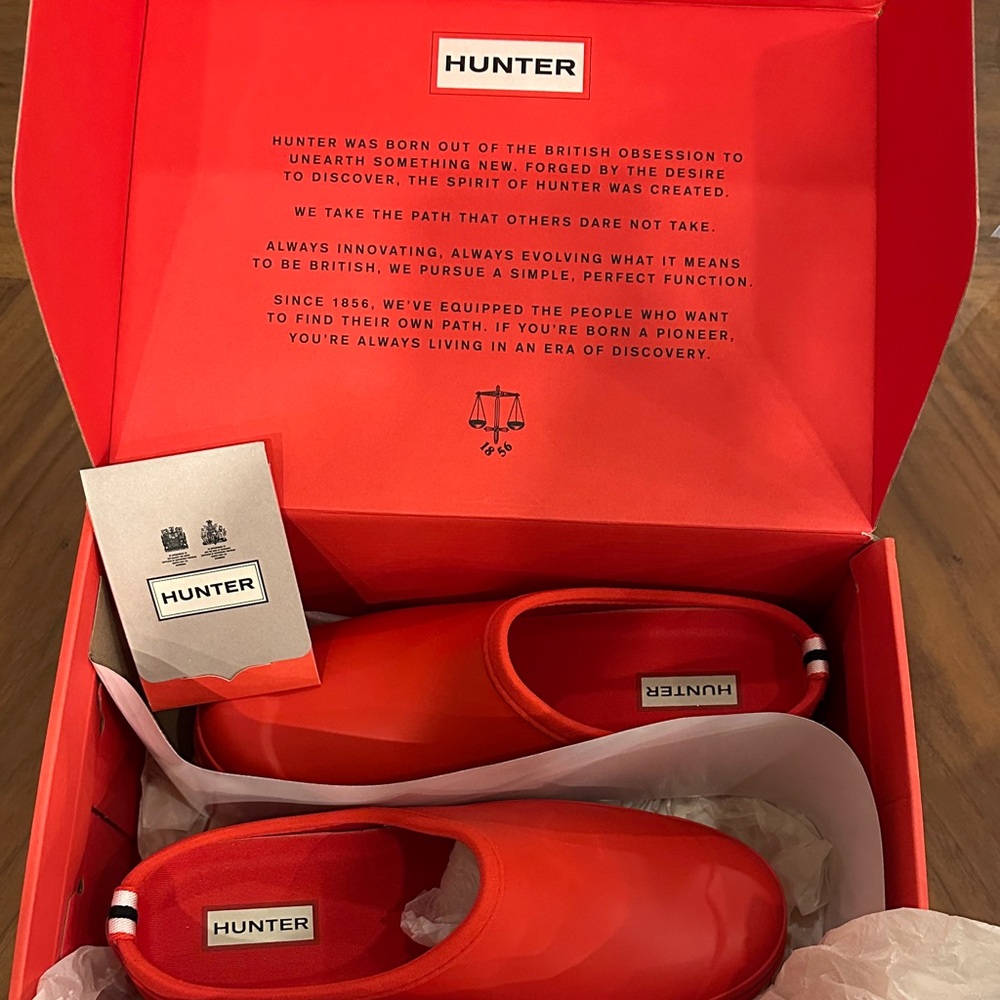 Hunter Women's Red Rain Boot Clogs